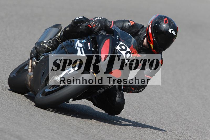 /Archiv-2022/06 15.04.2022 Speer Racing ADR/Gruppe gelb/90